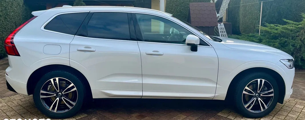 samochody osobowe Volvo XC 60 cena 129000 przebieg: 98300, rok produkcji 2018 z Przedbórz